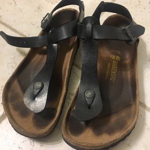 Birkenstock black thong sandals size 40